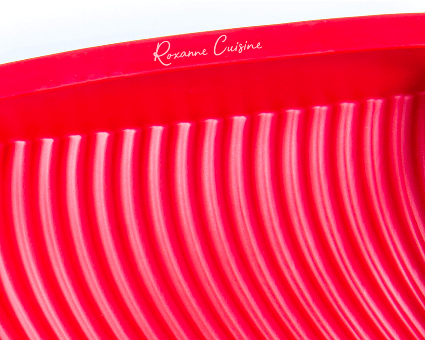 Moule carré en silicone 10 x 10 pouces ROUGE - Roxanne Cuisine