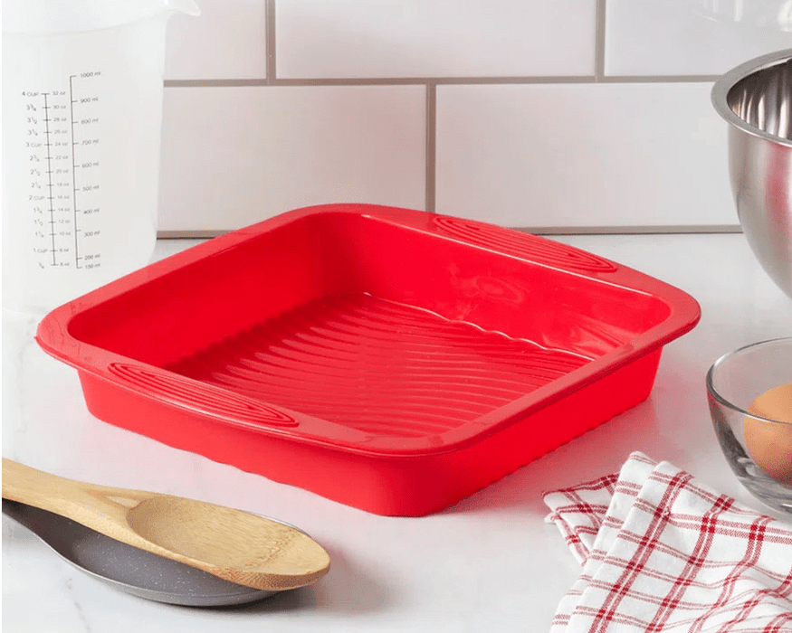 Moule carré en silicone 10 x 10 pouces ROUGE - Roxanne Cuisine